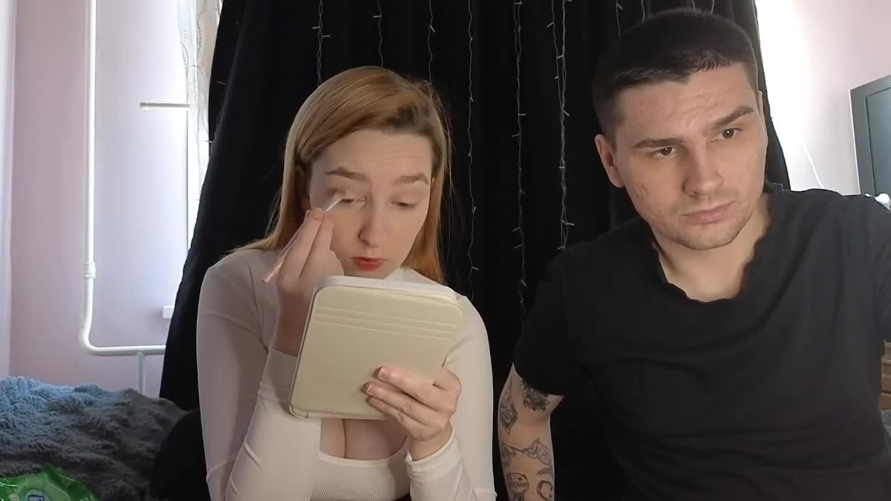 Sweet-Little-Lie Adult Chat December 18, 2025