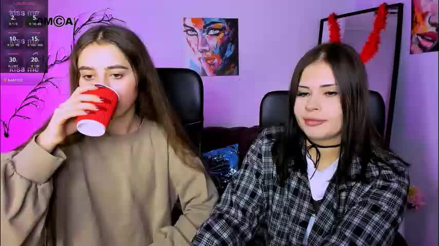 rebecca_smile_ Adult Chat December 18, 2025