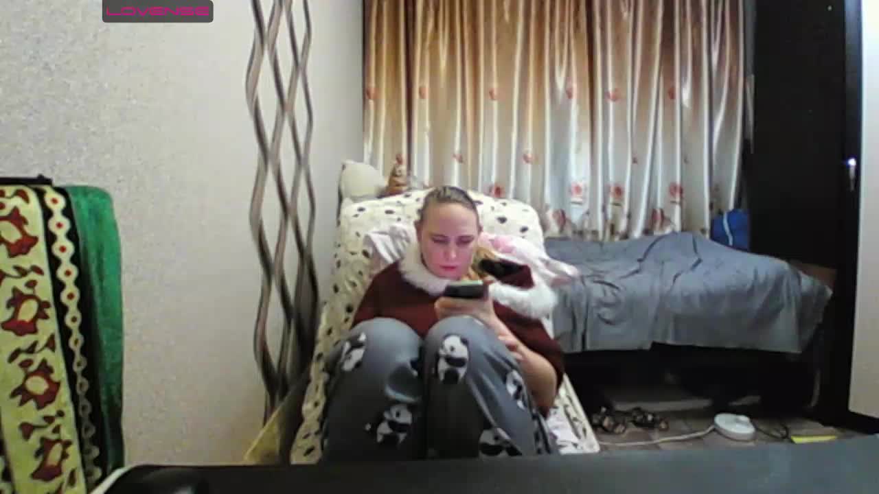 Sona891 Adult Chat December 18, 2025