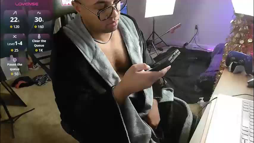 smoothj2015 Adult Chat December 18, 2025