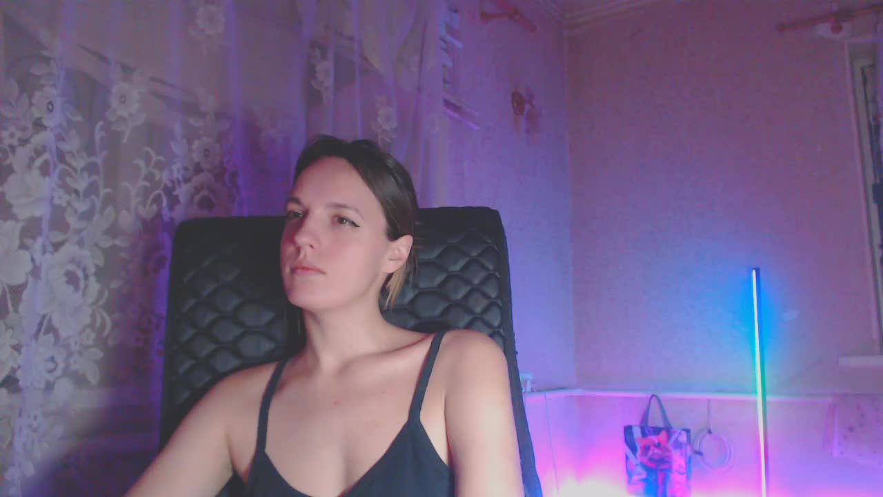 Babymuro4ka Adult Chat December 18, 2025