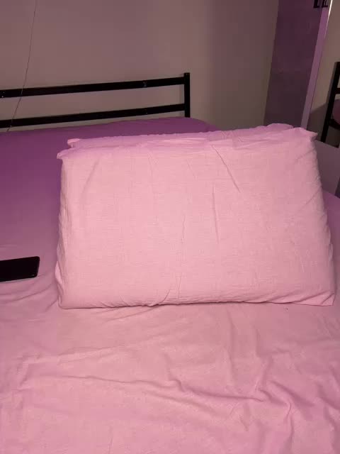 LuxBby Adult Chat December 18, 2025