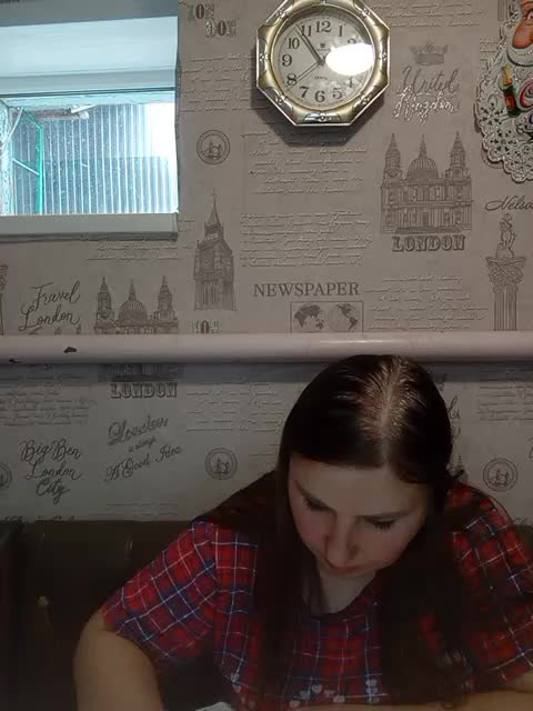 Konfetka80 Adult Chat December 18, 2025