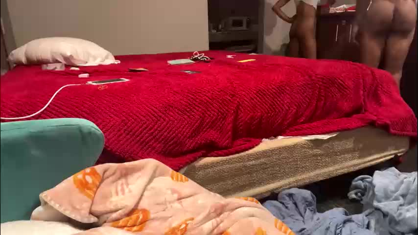 kibrombariu45 Adult Chat December 18, 2025