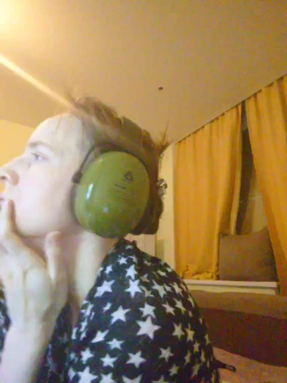 Magretta_Dering Adult Chat December 18, 2025