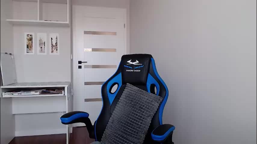 sweetheart_77 Adult Chat December 18, 2025