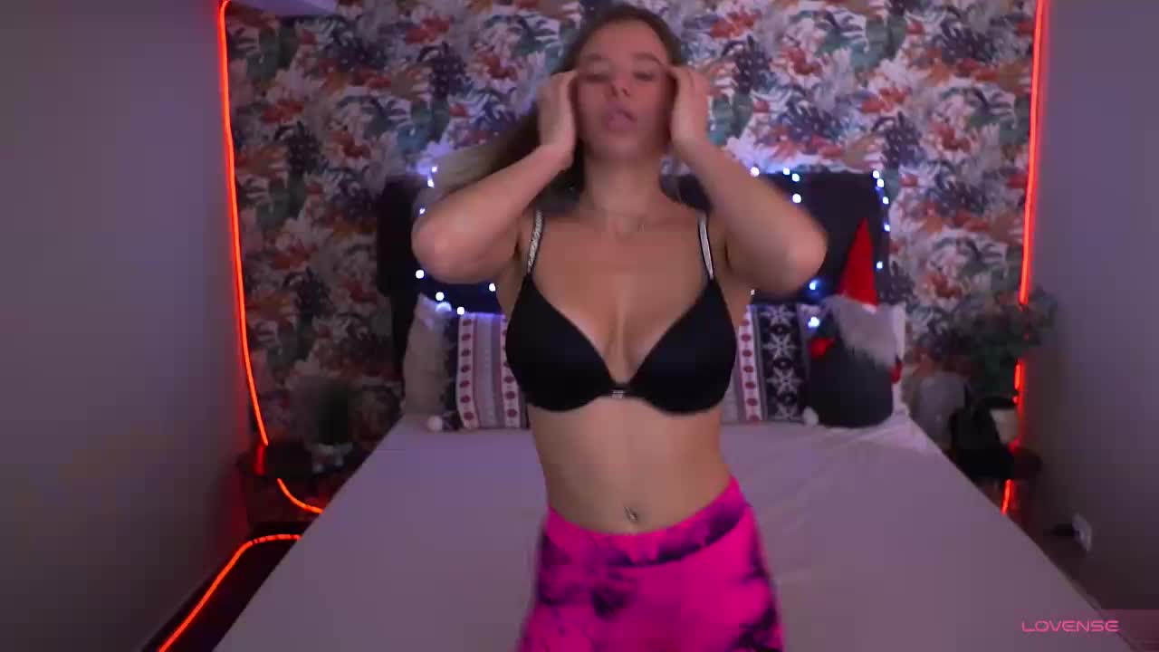 SexyIrinka Adult Chat December 18, 2025