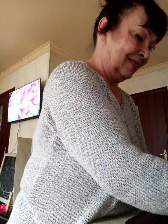 asya18 Adult Chat December 18, 2025