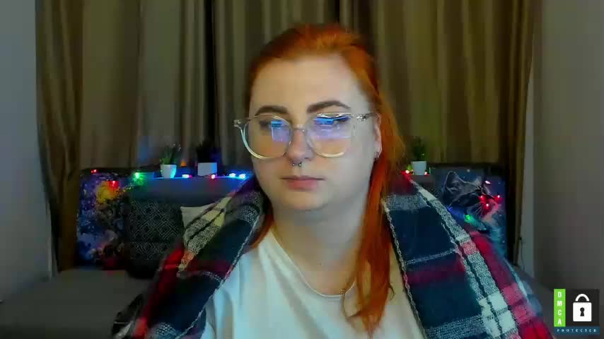 Aliciaredluv Adult Chat December 18, 2025