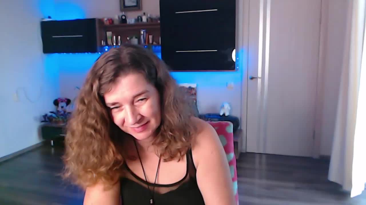 SophiaBoone Adult Chat December 18, 2025