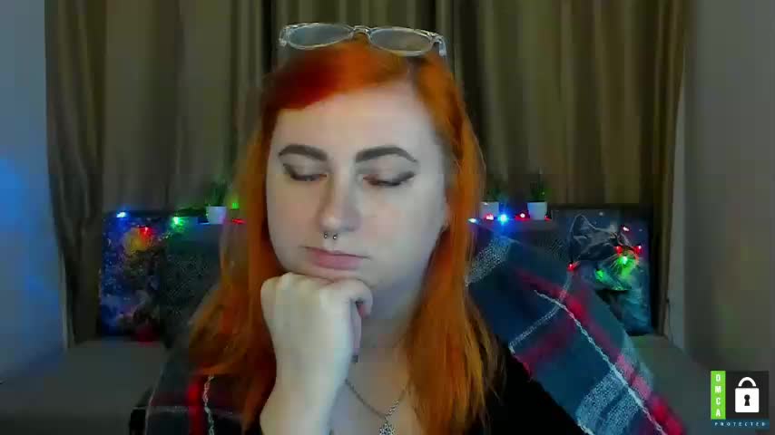 Aliciaredluv Adult Chat December 18, 2025