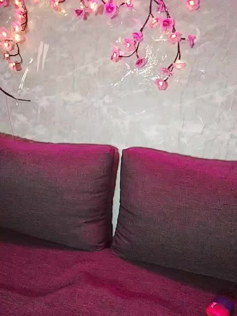 SexyKitty75-1 Adult Chat December 18, 2025