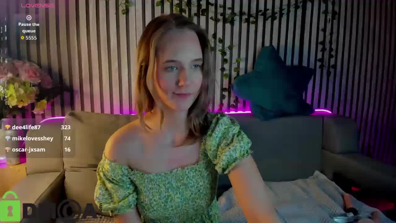 Casey-Sweeet Adult Chat December 18, 2025