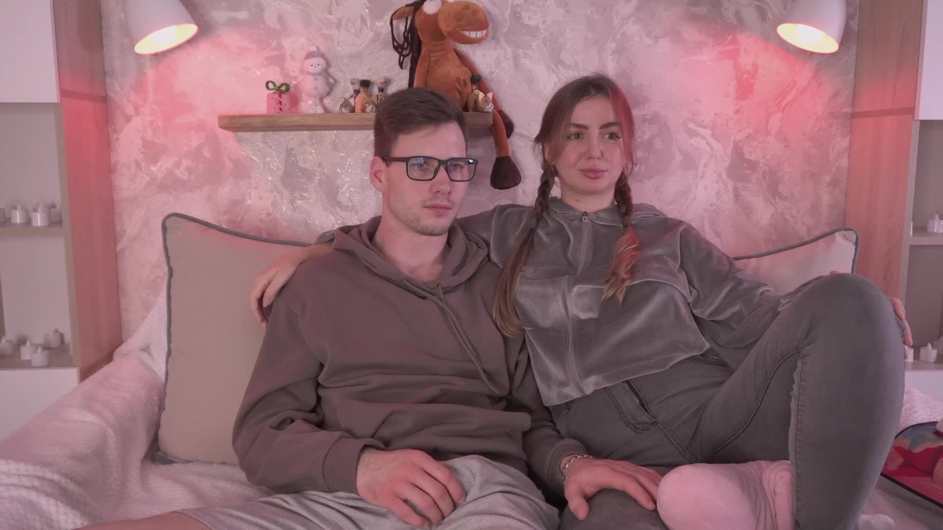 PashaAndMila Adult Chat December 18, 2025