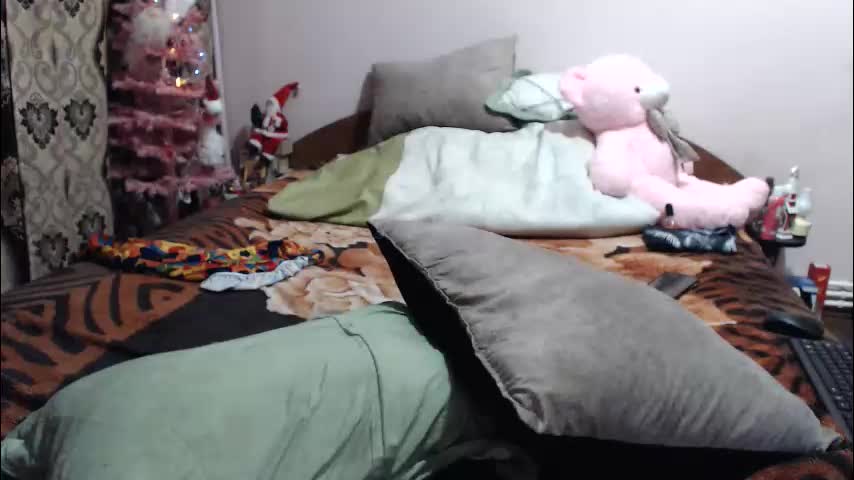 hugeassdevil Adult Chat December 18, 2025