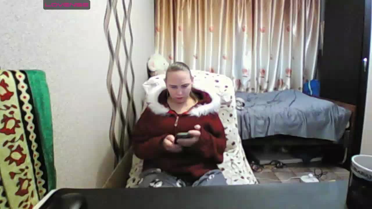 Sona891 Adult Chat December 18, 2025