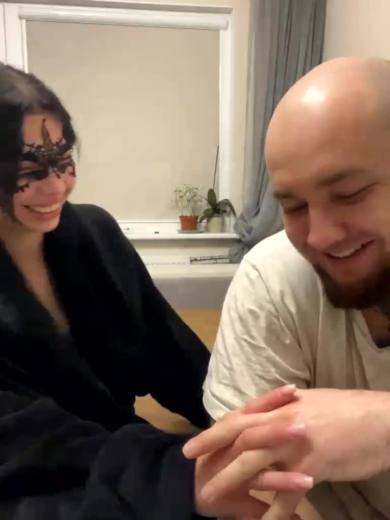 NoMoneyNoHoney Adult Chat December 18, 2025