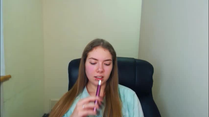 zoey_deuttch Adult Chat December 18, 2025