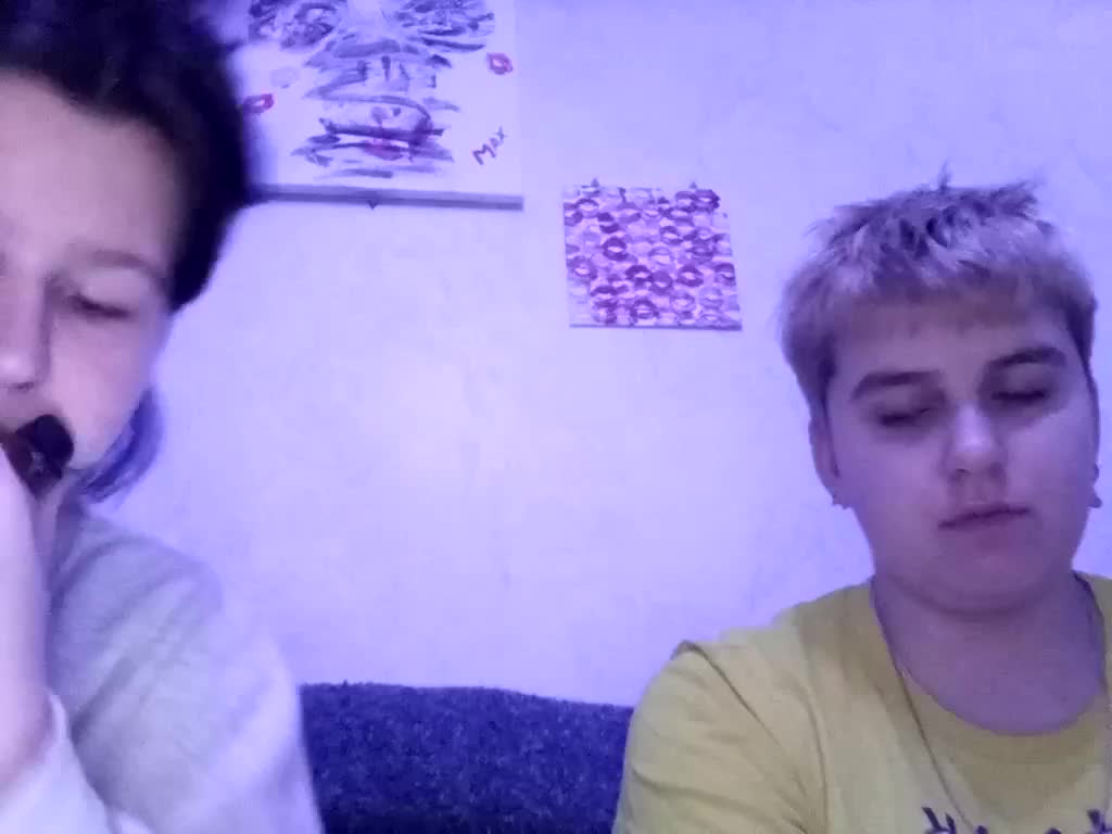 2Lesbians Adult Chat December 18, 2025