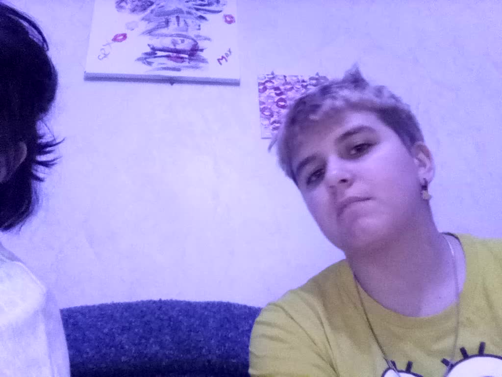 2Lesbians Adult Chat December 18, 2025