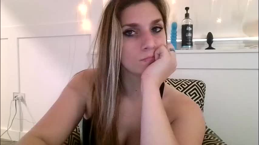 sexxxyvibes Adult Chat December 19, 2025