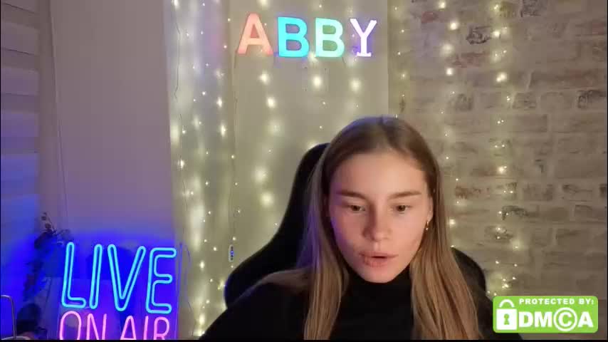 roxxxie_reid Adult Chat December 19, 2025