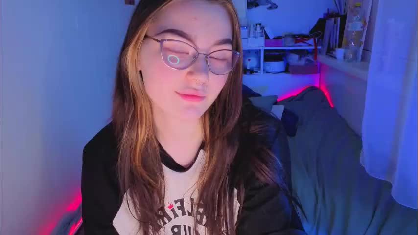 milliedoll Adult Chat December 19, 2025