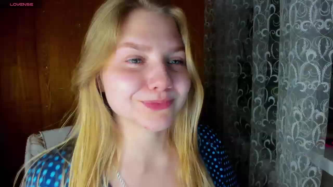 Emma-Frizea Adult Chat December 19, 2025