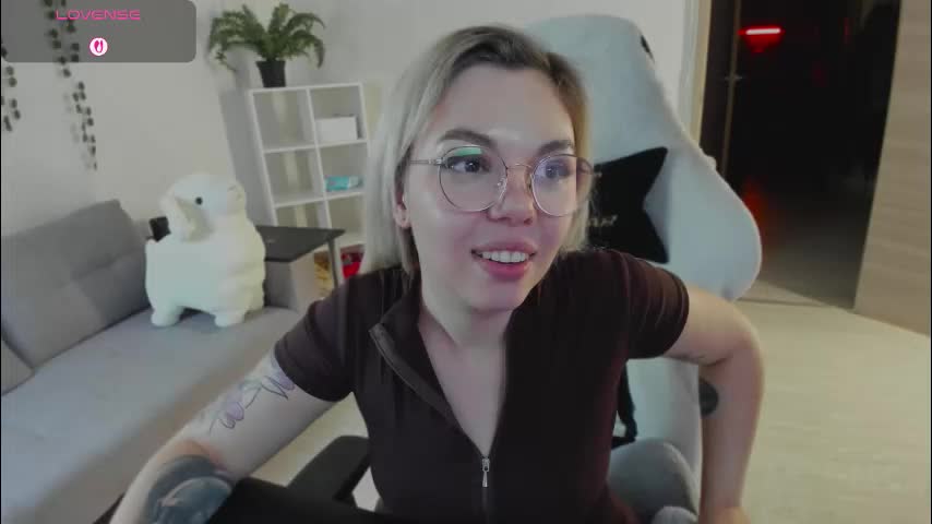 hot_babayaga Adult Chat December 19, 2025