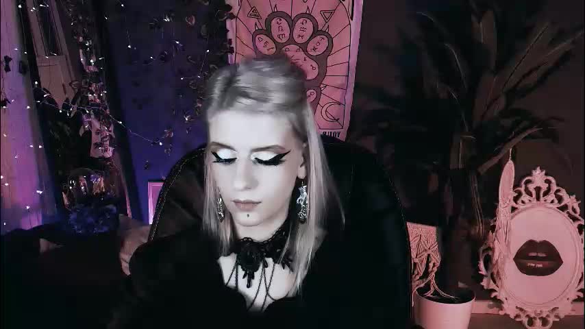 noah_elmer Adult Chat December 19, 2025