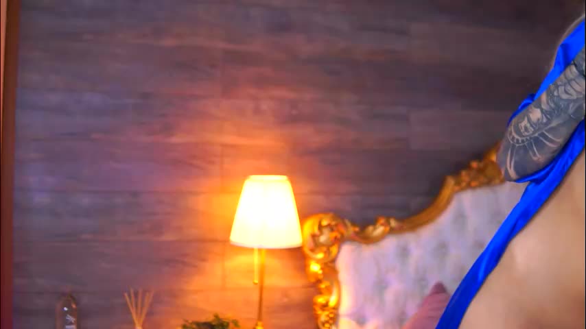 juicy_jessye Adult Chat December 19, 2025