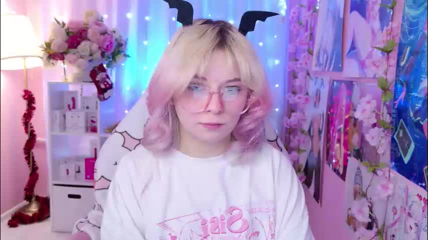 coconut_mia Adult Chat December 19, 2025