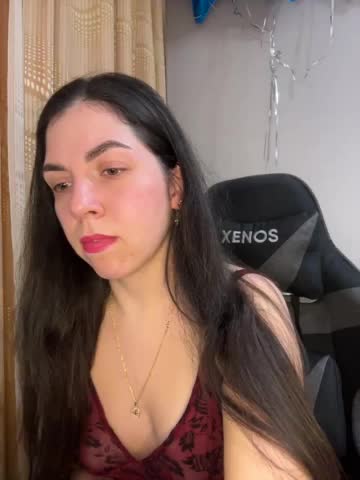 Vika19981 Adult Chat December 19, 2025