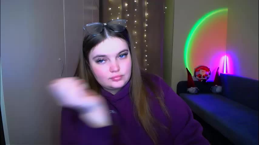 emma_dorn Adult Chat December 19, 2025