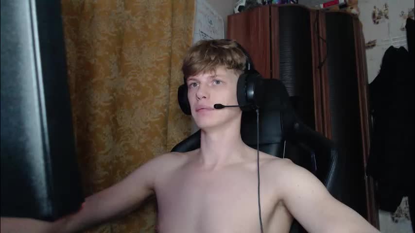 shyredstar Adult Chat December 19, 2025