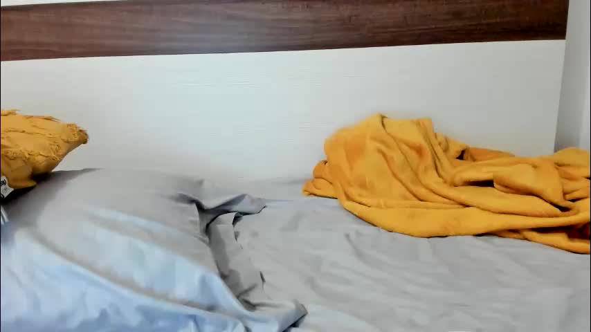 00ingrid00 Adult Chat December 19, 2025