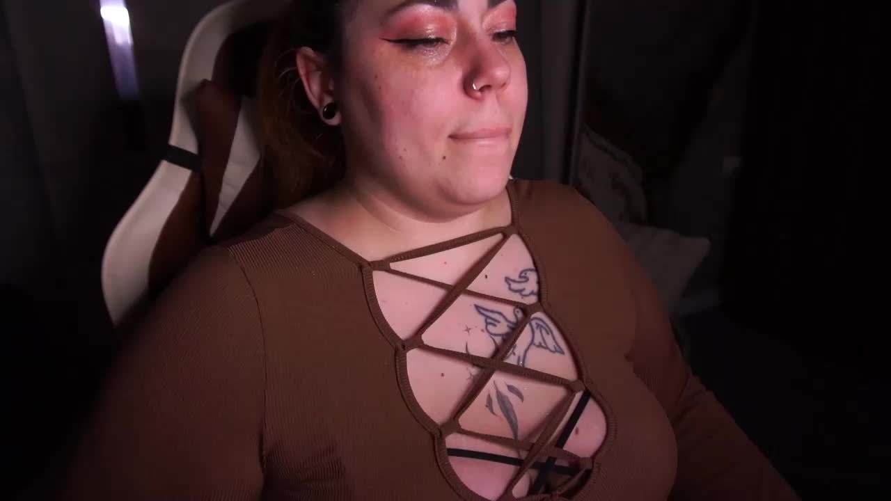 AmazonkaStarrr Adult Chat December 19, 2025