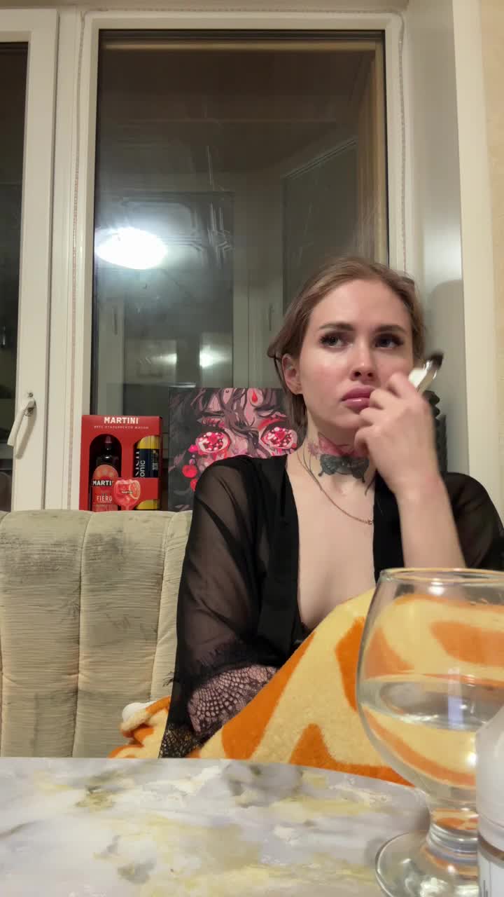 Letti28 Adult Chat December 19, 2025