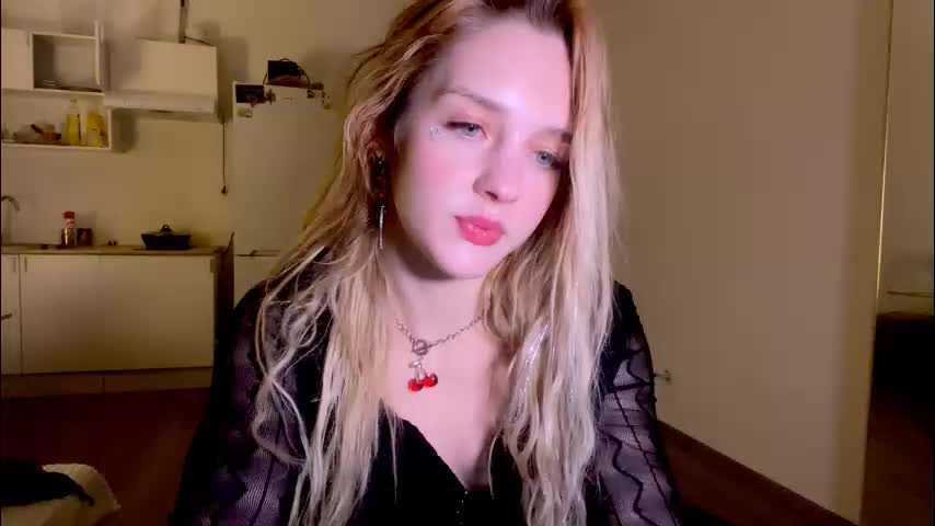 sailormoon666_ Adult Chat December 19, 2025