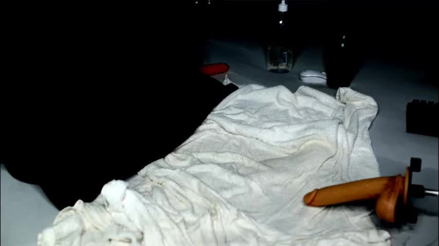 dee_waters Adult Chat December 19, 2025