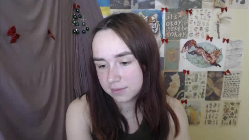 veryveryvery_shy Adult Chat December 19, 2025