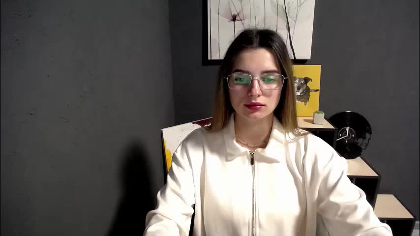 olivia_vi Adult Chat December 19, 2025