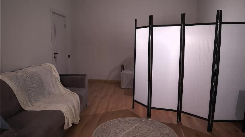 elannand Adult Chat December 19, 2025