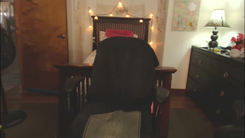 sassythang4u Adult Chat December 19, 2025