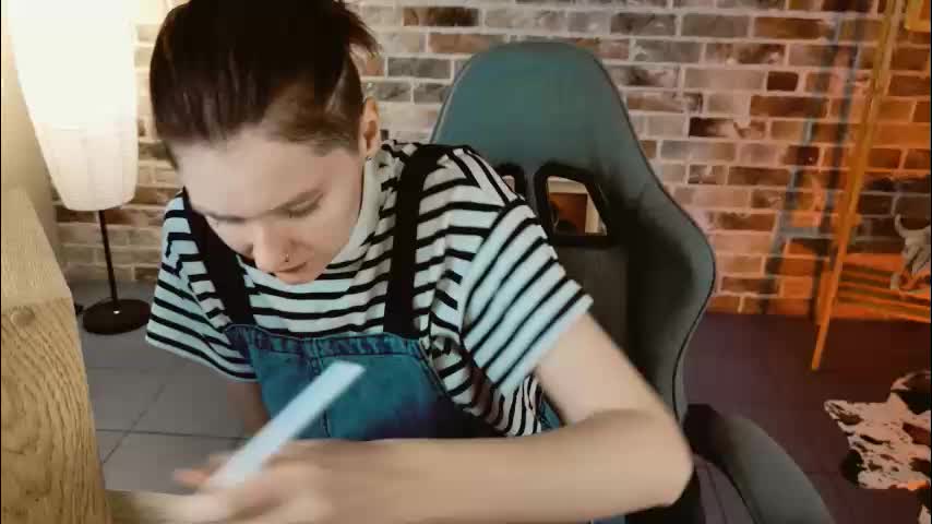 chillsnail_bro Adult Chat December 19, 2025