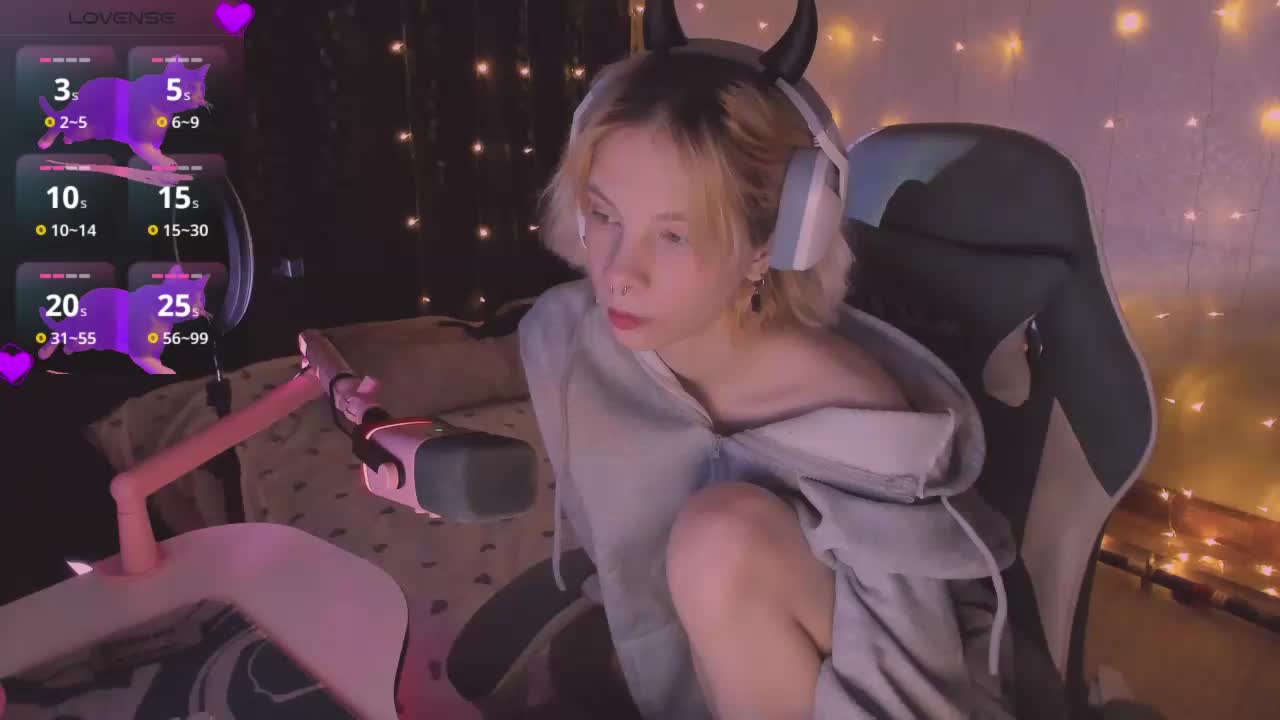 Marrmariss Adult Chat December 19, 2025