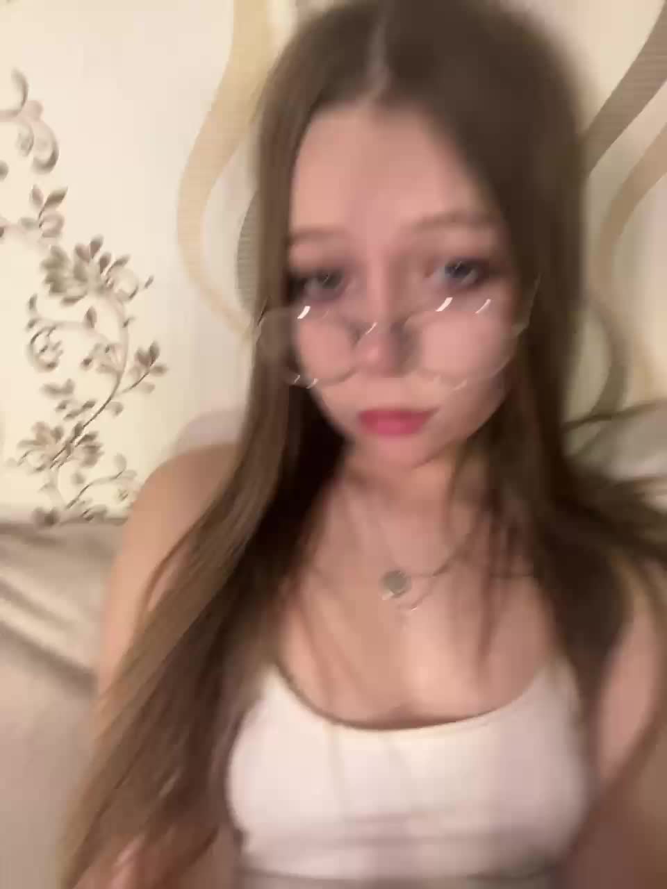 MelMooon Adult Chat December 19, 2025