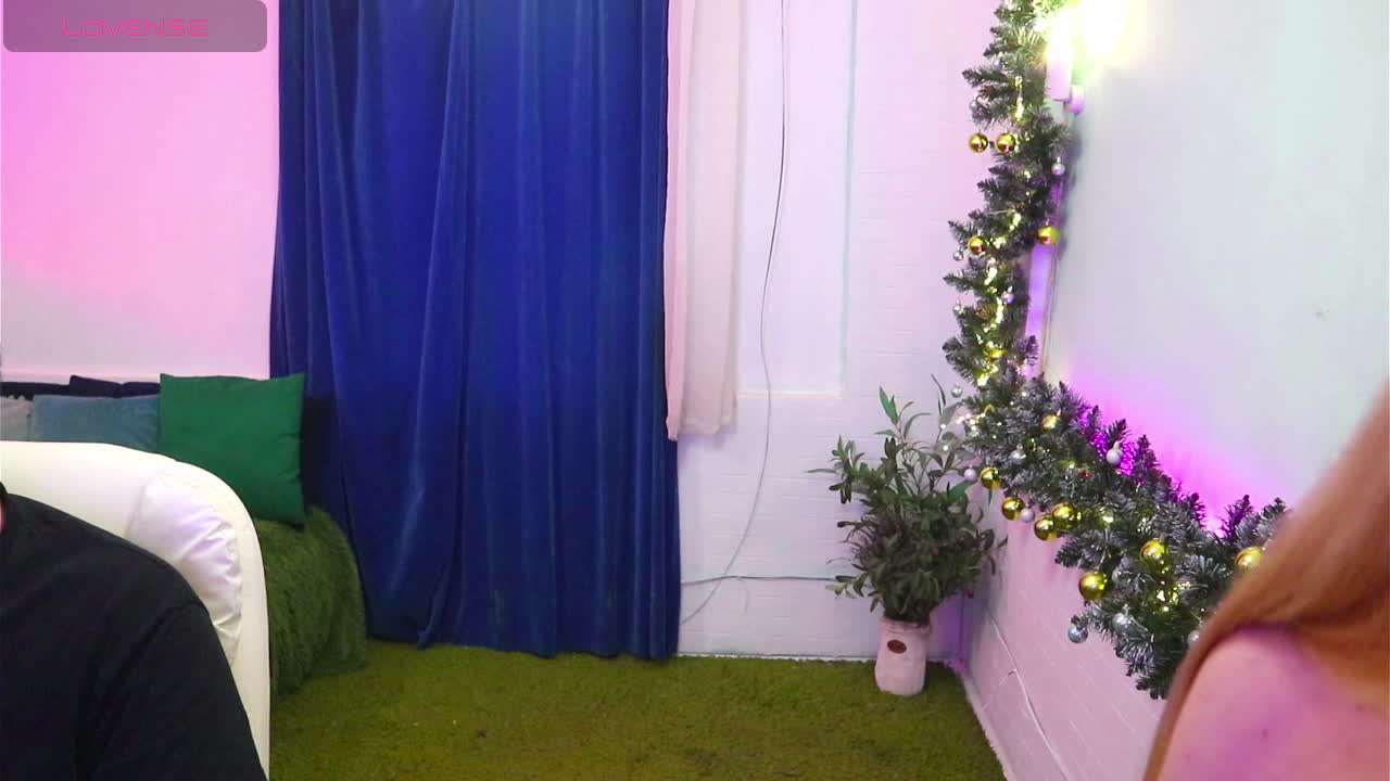 AlisaAleks Adult Chat December 19, 2025