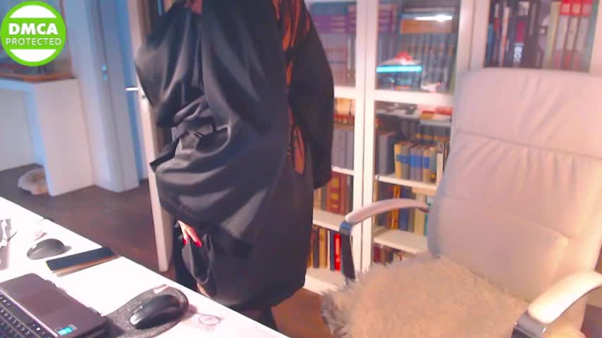 _Angelina_ Adult Chat December 19, 2025