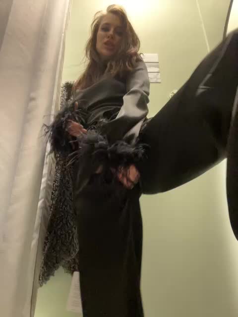 Azilanomi Adult Chat December 19, 2025